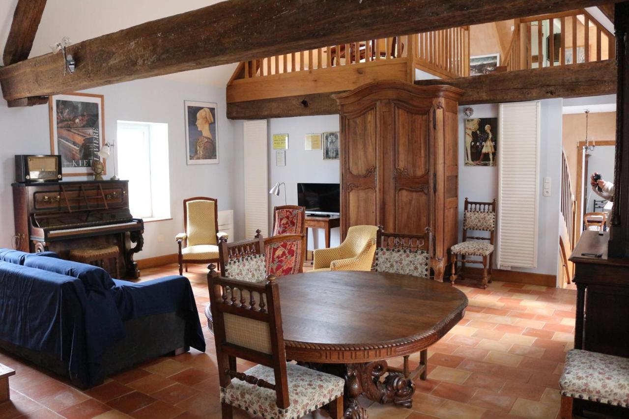 Chez Celestine Vila Souvigny Exterior foto
